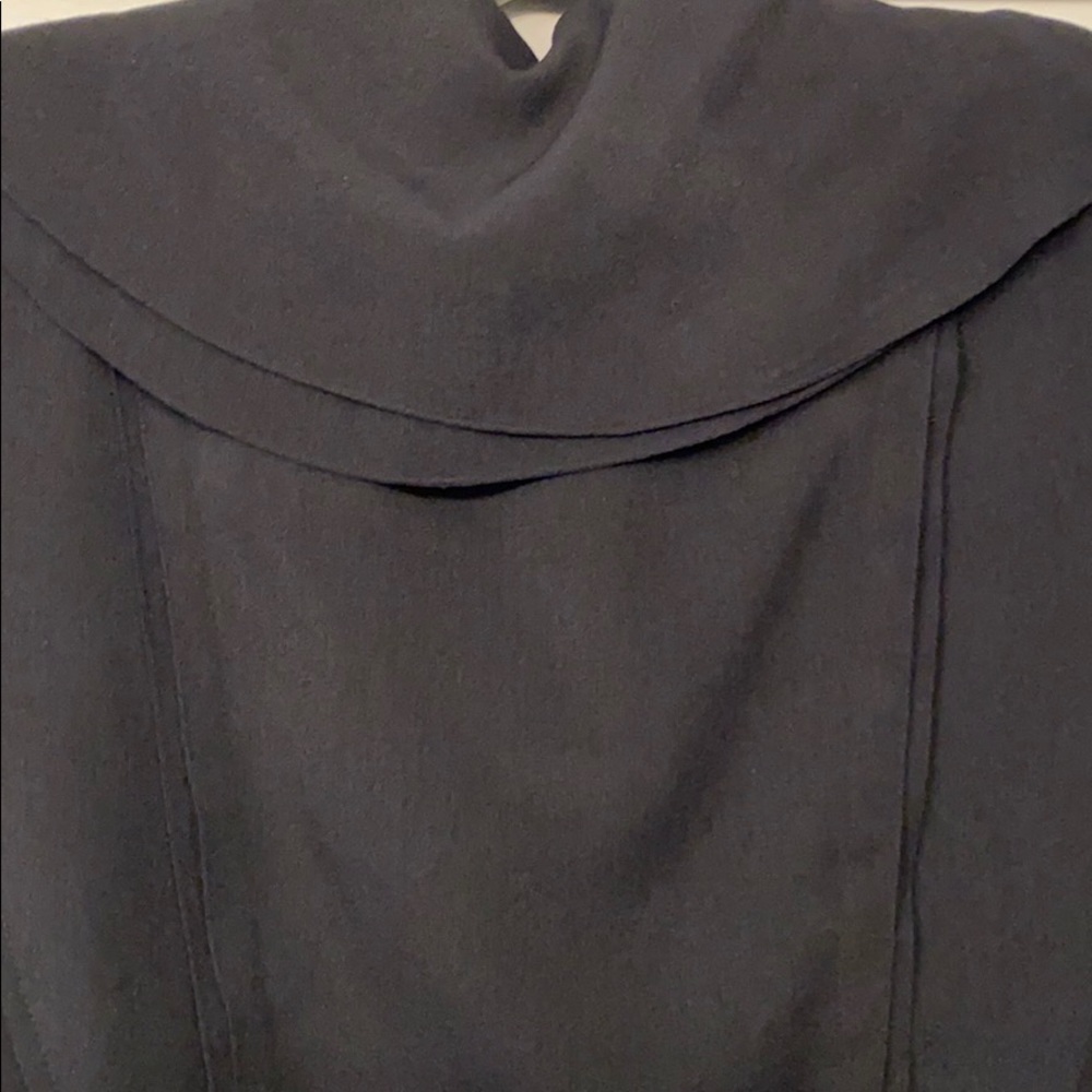 Jacket - Picture 3 of 4